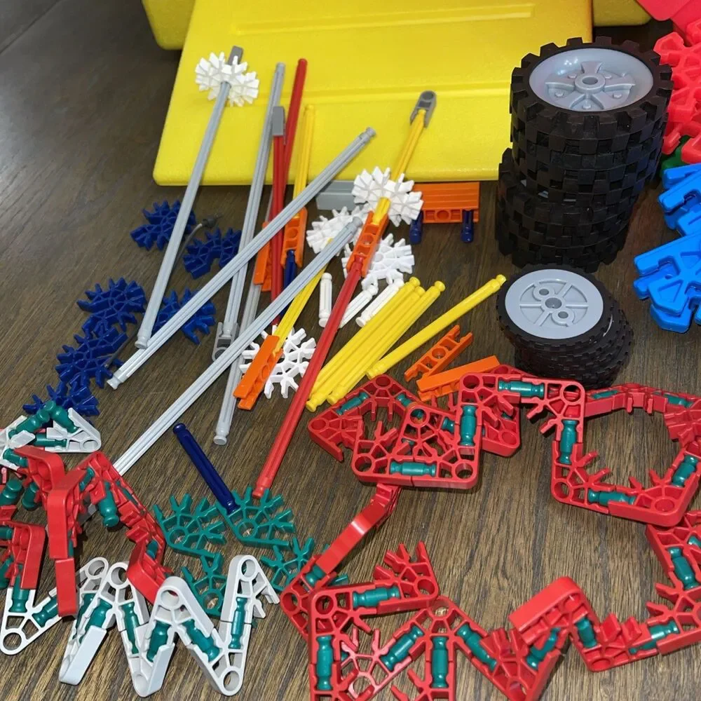 Lot VTG 1992 K'NEX Yellow Box Hard Carrying Case + Toddler KidK'nex Set 350 Pcs